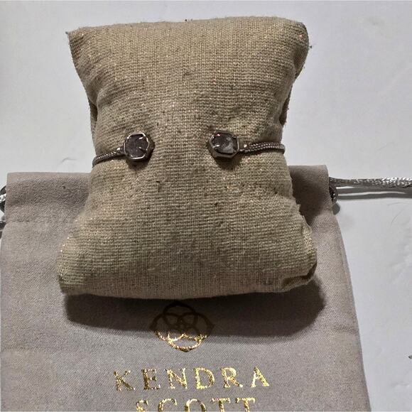 Kendra Scott Silver Rhodium and Grey Pinch Bracelet‎ - Picture 4 of 7